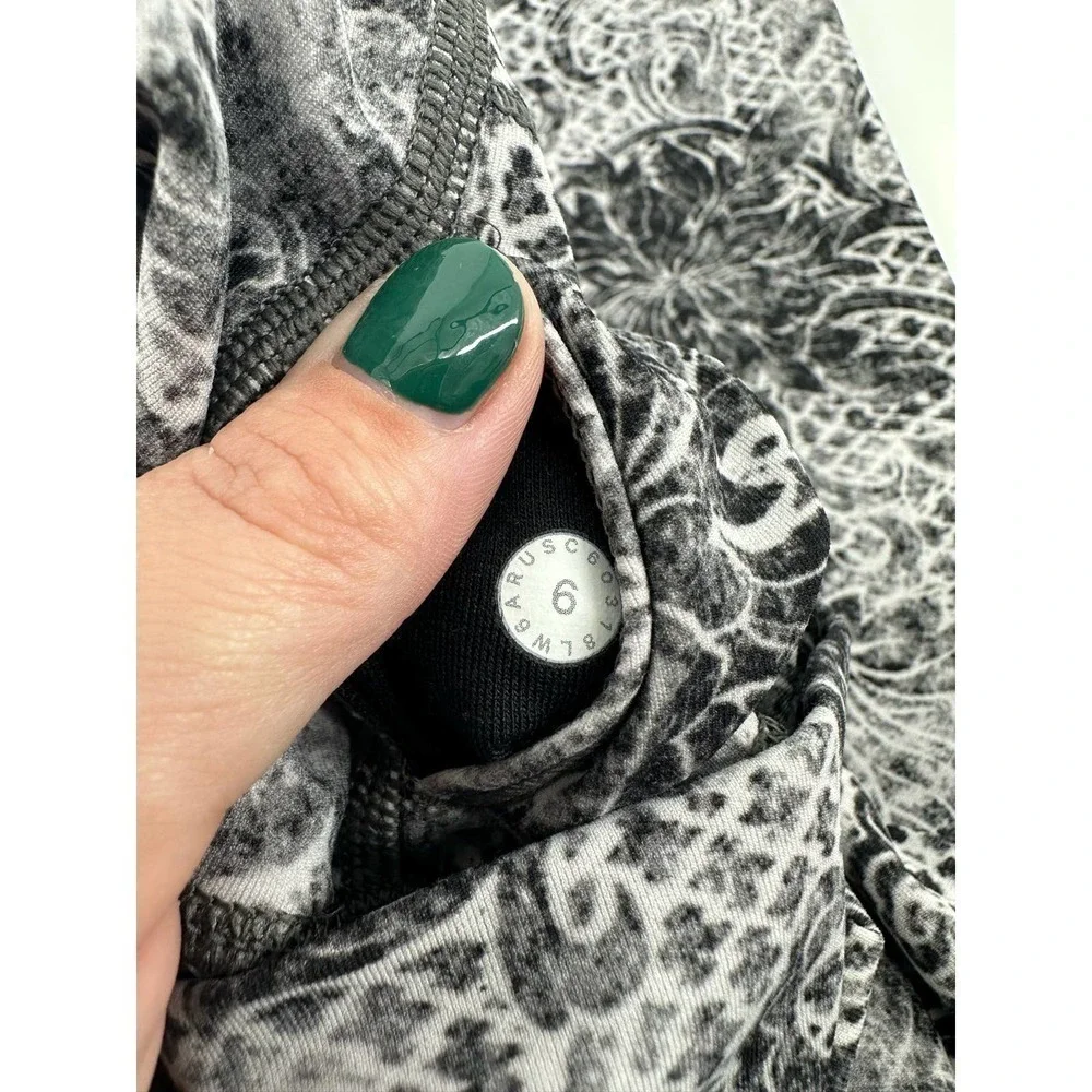 Lululemon Wunder Under Crop 21